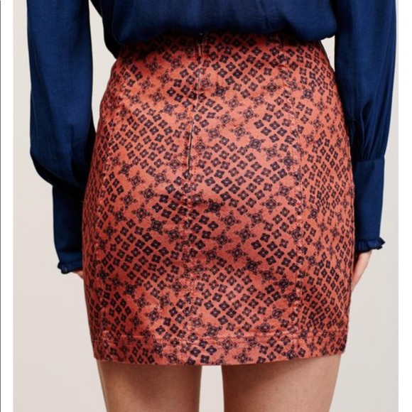 FREE PEOPLE Modern Femme Printed Mini Skirt Rust size 8 - Picture 2 of 7